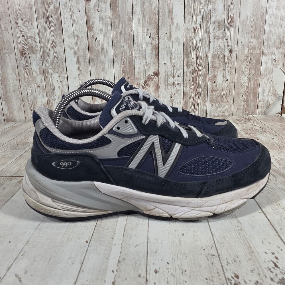 New Balance 990v6 Made in USA Navy Blue Suede Sneakers W990NV6 Womens 8 Wide 2E